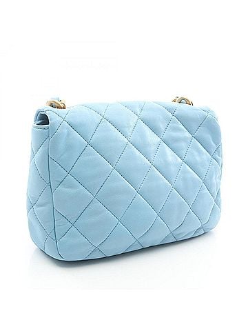 Chanel Chanel Matelassé Shoulder Bag/Handbag, Lambskin Leather, Women's, Blue (view 2)