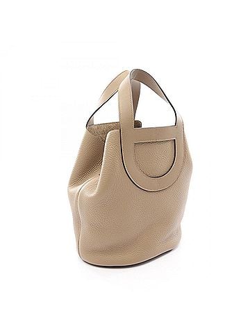 Hermès Hermes In the Loop 23 Handbag, Leather, Calfskin (Cowhide), Taurillon Clemence, Veau Swift, Beige. (view 2)