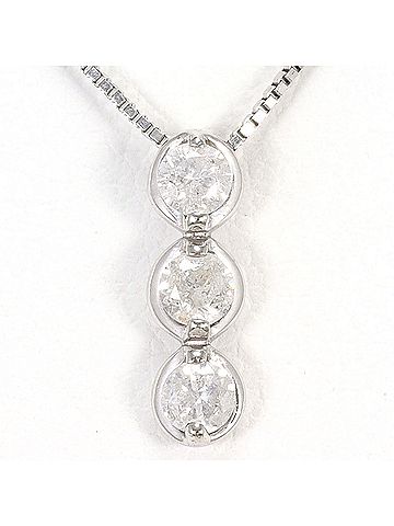 Unbranded 18K (18-karat white gold) necklace with 0.25ct diamond, total weight 1.6g, 40cm length, like new condition. (view 1)