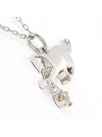 Unbranded 18K (18-karat white gold) necklace with 0.07ct diamond, total weight 2.7g, 45cm length, like new condition. (view 2)
