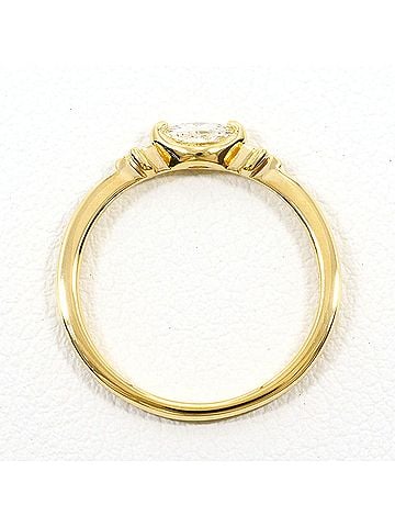 Unbranded 18K (18-karat) yellow gold ring with a 0.15ct diamond, total weight 1.6g, like new. (view 2)