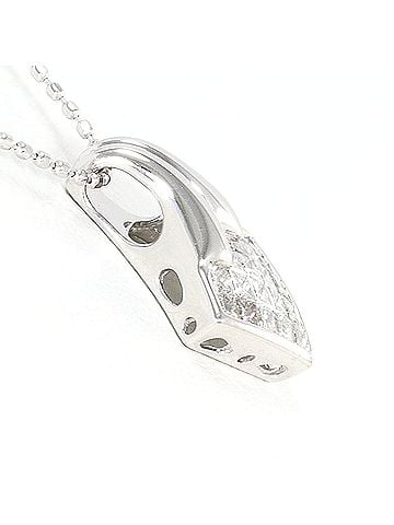 Unbranded 18K (18-karat white gold) necklace with 0.60 ct diamond, includes appraisal certificate, total weight 3.2g, 45cm length, like new condition. (view 2)