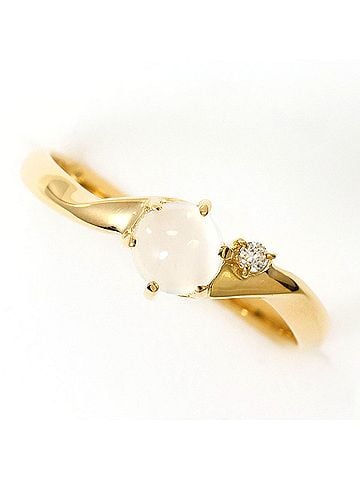 Unbranded 18K (18-karat) yellow gold ring with moonstone and diamond (no carat markings). Total weight 1.6g. Like new condition. (view 1)