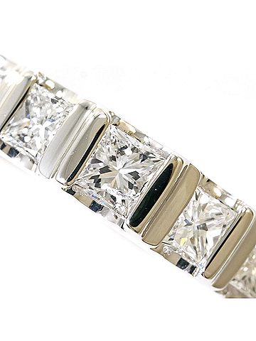Unbranded PT900 Platinum Ring, 1 Diamond, 0.50ct, with Certificate of Authenticity, Total Weight 5.2g, Like New Condition. (view 2)