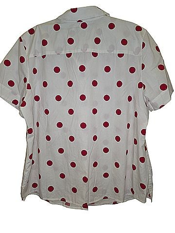 Foxcroft FoxCroft NYC Wrinkle Free Short Sleeve Button-Down Shirt (view 2)