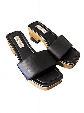 Steve Madden Wedges