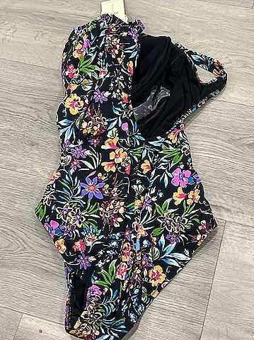 Profile by Gottex Flora V-Neck One Piece in Floral (view 2)