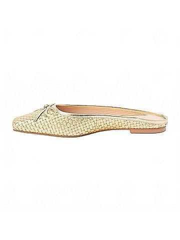 Matisse Women's Remy Slip On Mule in Gold Weave (view 2)