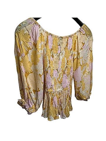Minkpink Brianna Smock Blouse T-Shirt (view 2)