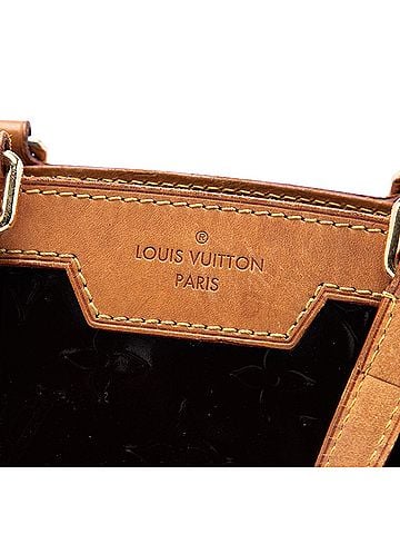 Louis Vuitton Monogram Vernis Brea PM (view 2)