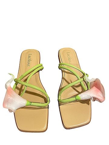 Amazon Essentials Flats (view 1)