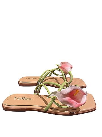 Amazon Essentials Flats (view 2)