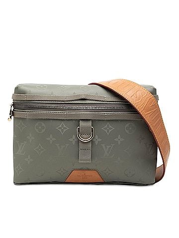 Louis Vuitton Monogram Titanium Messenger PM (view 1)