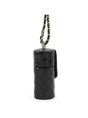 Chanel Chanel lip case, Matelassé, with chain strap, patent leather, AP1572, black. (view 2)
