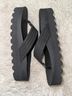 Reef Solid Black Flip Flops Size 9 - photo 4