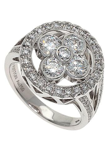 Louis Vuitton Louis Vuitton Bague Blossom GM Diamond Ring #50, 18K White Gold, Women's. (view 1)