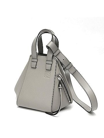 Loewe Loewe Hammock Bag Compact A538H13X03 Soft Grain Calf Pearl Grey (view 1)