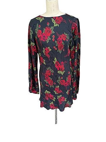 Anthropologie Summer away Casual Dress (view 1)