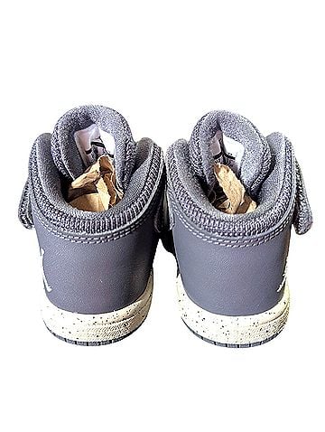 Jordan Sneakers (view 2)