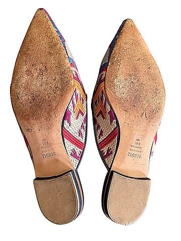 Schutz Embroidered Pointed Toe Mule Flats Mule/Clog (view 2)