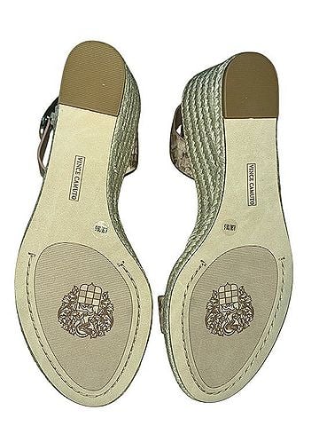 Vince Camuto VC-FELIA Sandals (view 2)