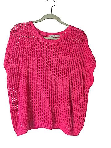 Zenana Outfitters Pullover Sweater (view 1)