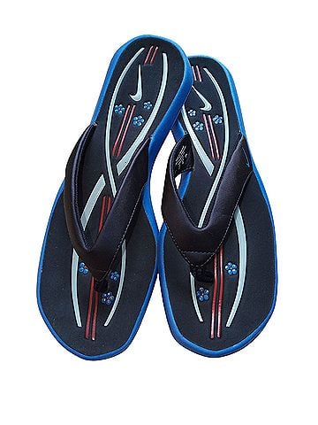 Nike Flip Flops (view 1)