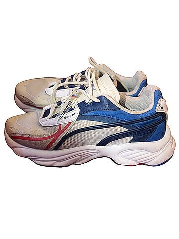 Puma Sneakers (view 1)