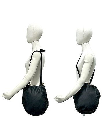 Loewe LOEWE Vintage Anagram Logo Embossed Leather Tote Bag Semi-Shoulder Black 12376 (view 2)