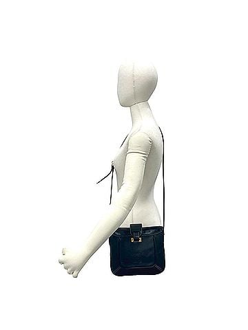 Loewe LOEWE Anagram Embossed Logo Leather Shoulder Bag/Pouch/Sacoche, Black, 90650 (view 2)