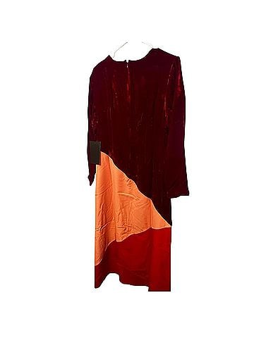 Tuckernuck Colorblock Velvet Midi Dress Cocktail Dress (view 2)
