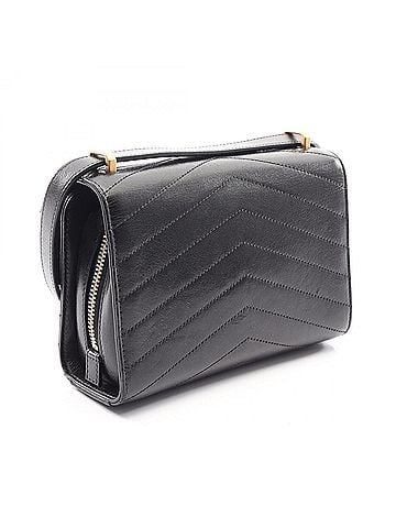 Chanel Chanel Chevron V-stitch Medal Shoulder Bag/Handbag, Leather, Women's, Black (view 2)