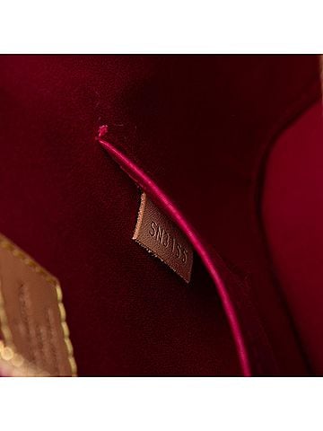 Louis Vuitton Monogram Vernis Alma BB (view 2)
