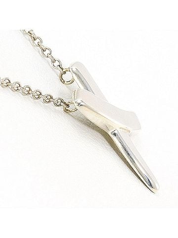 Tiffany & Co. Tiffany & Co. Kiss Silver Necklace, Total Weight 2.3g, 41cm, Like New Condition. (view 2)