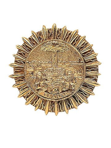 Chanel Chanel Coco Mark Round Brooch, Gold Plated, Women's. (view 1)