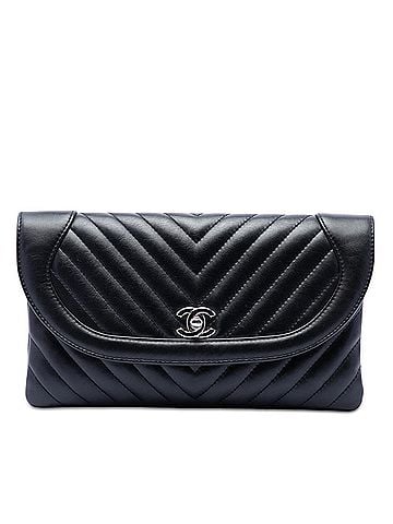 Chanel CC Chevron Lambskin Round Flap Clutch (view 1)