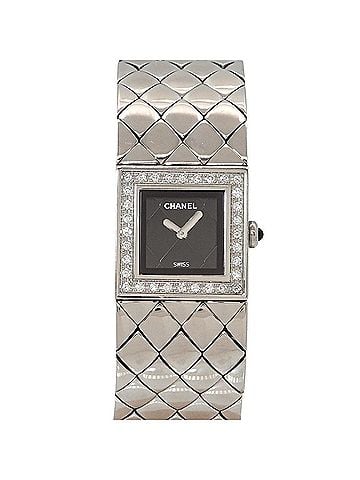 Chanel Chanel Matelasse H0489 Diamond Bezel Women's Watch Black Quartz (view 1)