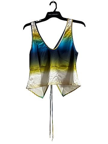The Drop Sleeveless Top (view 2)