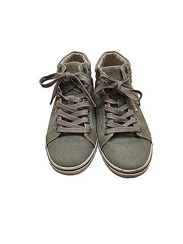 Taos Top Star Sneakers (view 1)