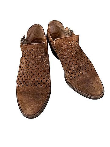 Born Nanna Ankle Boots (view 1)