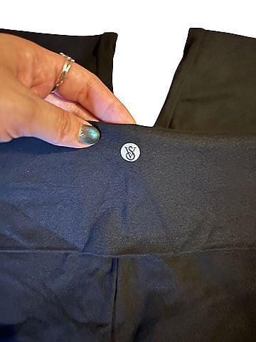 VS Yoga Pants (view 2)