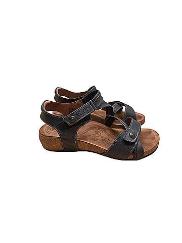 Taos Universe  Sandals (view 1)