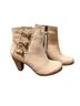 Anthropologie 100% Leather Solid Ivory Ankle Boots Size 7 - photo 1