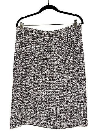 St. John Boucle Knit Skirt Wool Skirt (view 1)