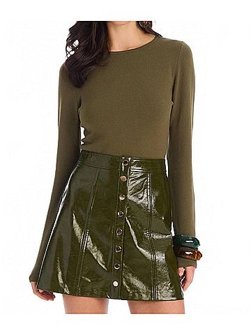 Allison Solid Rita Top in Moss Green (view 2)