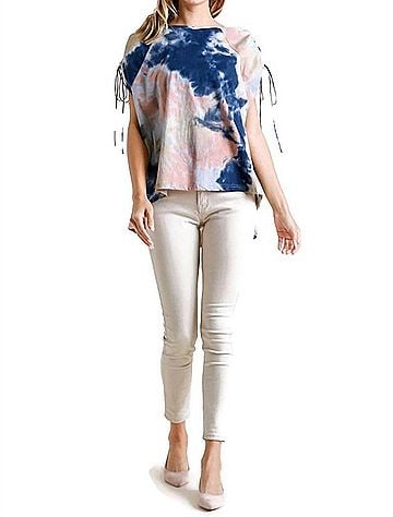 Umgee Tie Dye Cinched Sleeve Top in Navy /Peach (view 2)