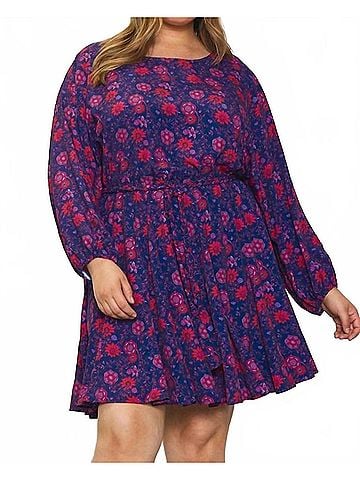 Skies Are Blue On Your Mind Curvy Flare Dress in Grape-Red (view 2)