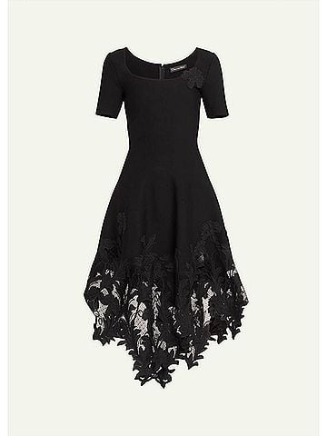 Oscar De La Renta Carnation Guipure Lace Knit Midi-Dress in Black (view 2)