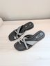 Laguna Gray Black Flip Flops Size 8 1/2 - photo 3