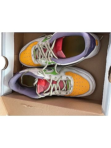 Nike Sneakers (view 1)